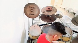 Caetanópolis - Bateria - gosta de Cristão-Contemporâneo procurando por Contrabaixo