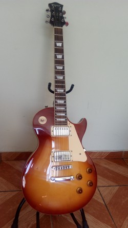 São Paulo - Guitarra base - gosta de Acústico procurando por Guitarra-base