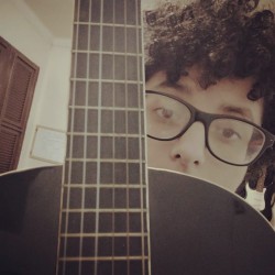 Fortaleza - Guitarra base - gosta de Outros procurando por Bateria