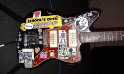 Campinas - Guitarra base - gosta de Outros procurando por Bateria