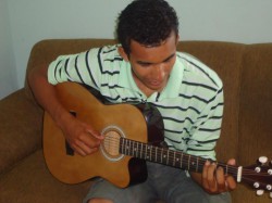 Várzea Grande - Violão - gosta de Acústico procurando por Violão