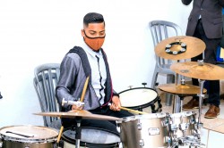 São Paulo - Bateria - gosta de Reggae procurando por Contrabaixo