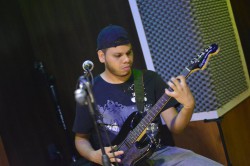 Manaus -  - gosta de Ska procurando por Bateria