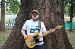 São Paulo - Guitarra solo - gosta de Blues procurando por Contrabaixo