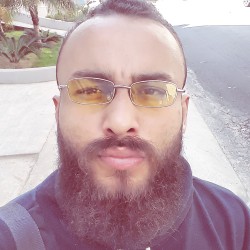 Juiz de Fora - Vocalista - Alto - gosta de R&B procurando por Bateria