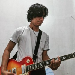 Manaus - Guitarra solo - gosta de Rock-Clássico procurando por Bateria