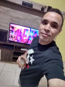 Taubaté - Bateria - gosta de Rock-Alternativo-/-Moderno procurando por Contrabaixo