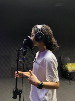 Niterói -  - gosta de Outros procurando por Vocalista---Baixo