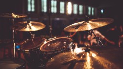 Joinville - Bateria - gosta de Blues procurando por Bateria