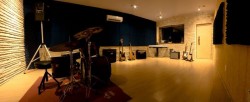 São Paulo - Guitarra base - gosta de Country procurando por Contrabaixo